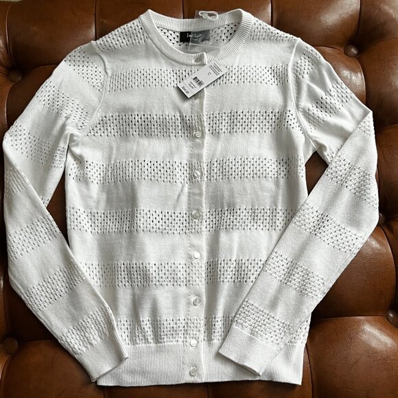 NWT! White Lightweight Cardigan / Buttondown Sweater - Picture 12 of 12